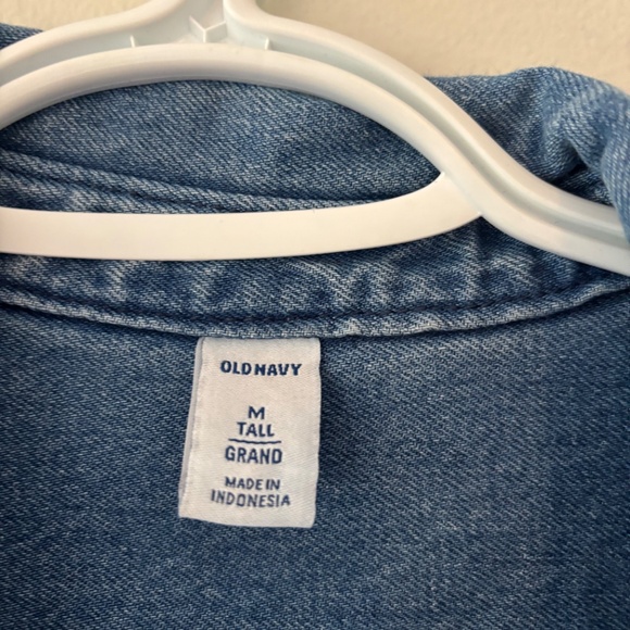 Ladies Old Navy medium blue jean jumpsuit Medium Tall with snaps and fly zip - Picture 8 of 12